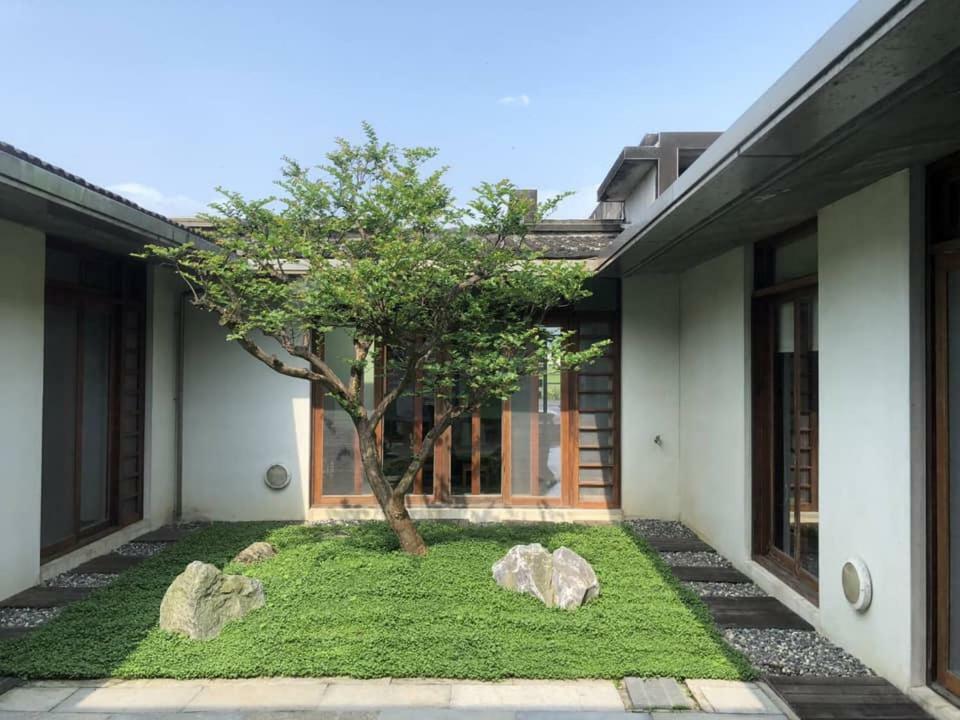 Chang House Zhuangwei Екстериор снимка